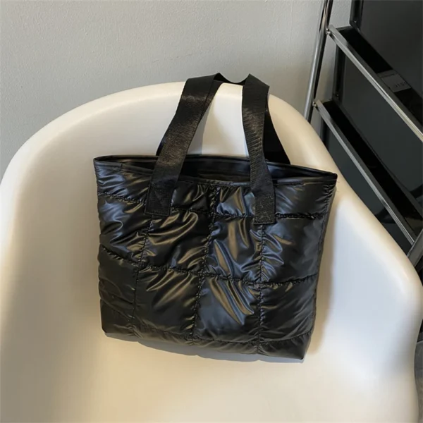 Stylish Fashion Ladies Tote Handbag - Large Capacity and Versatile Design Travel - Image 6